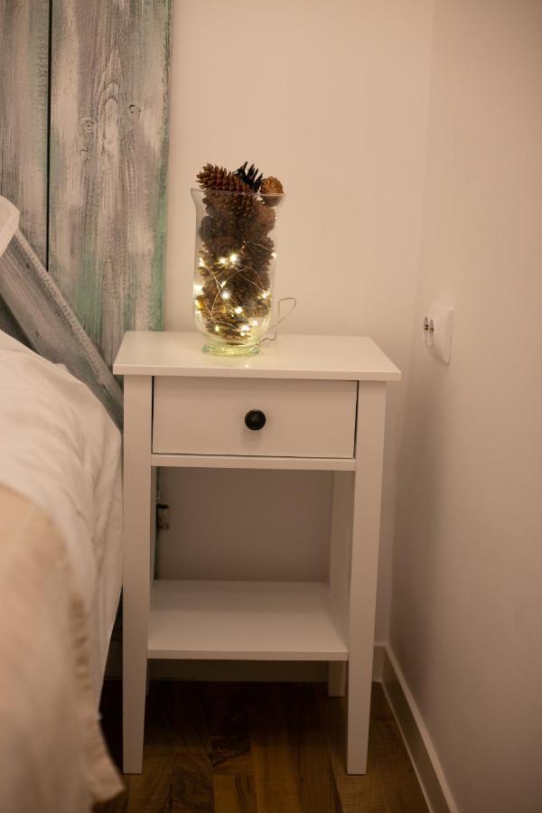 Jasmine Serenity Apartment - Central, Behind Black Church 브라쇼브 외부 사진